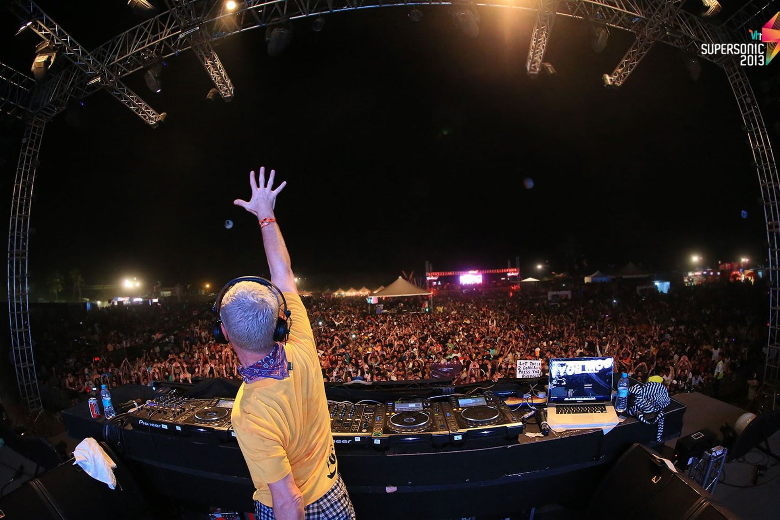 Vh1 Supersonic 2013 - Burange MediaWorks